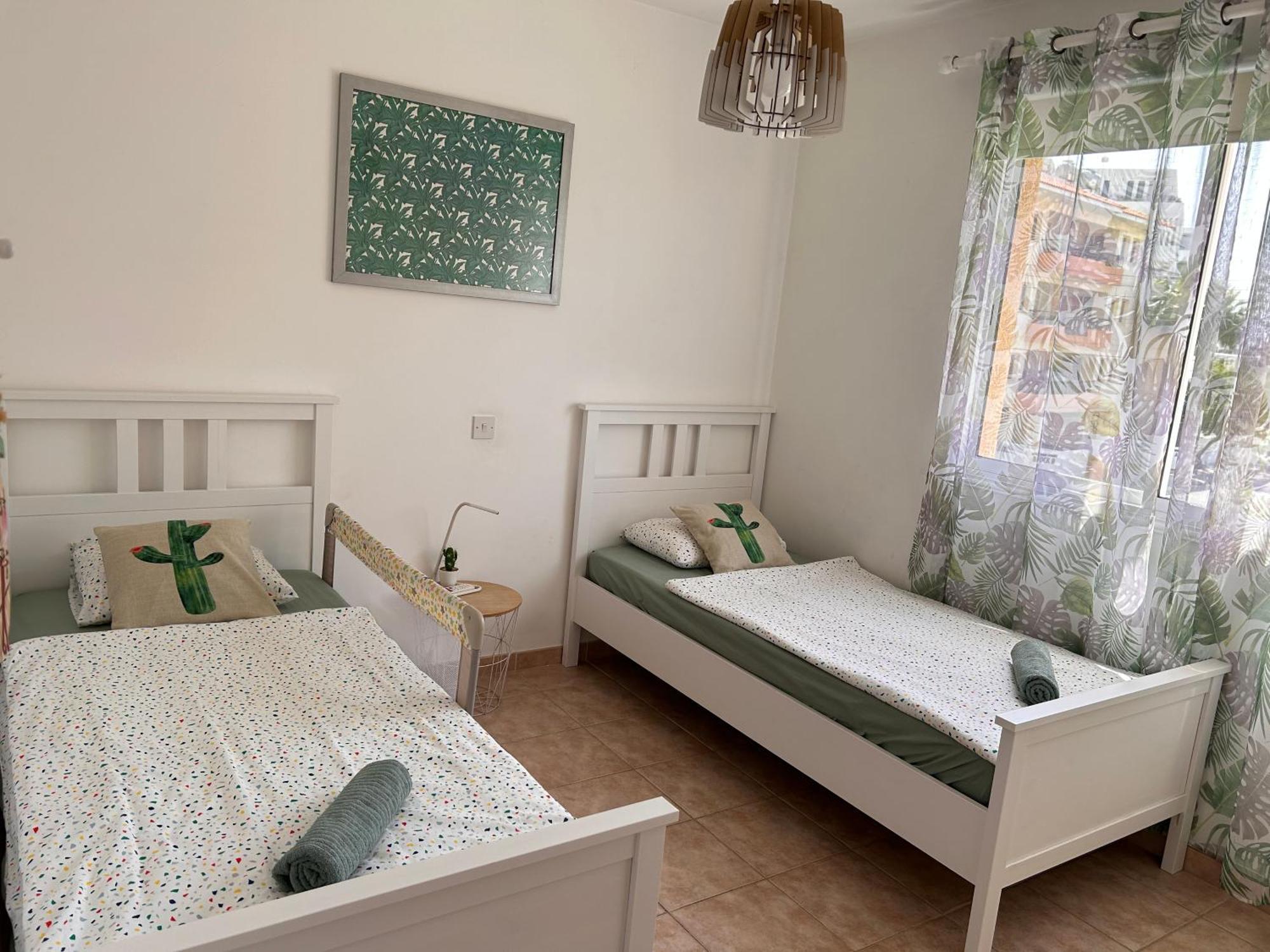 Pafia Modern Apartment Paphos Bagian luar foto